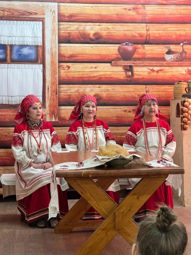 "Семья крепкая ладом" "Семья крепкая ладом".